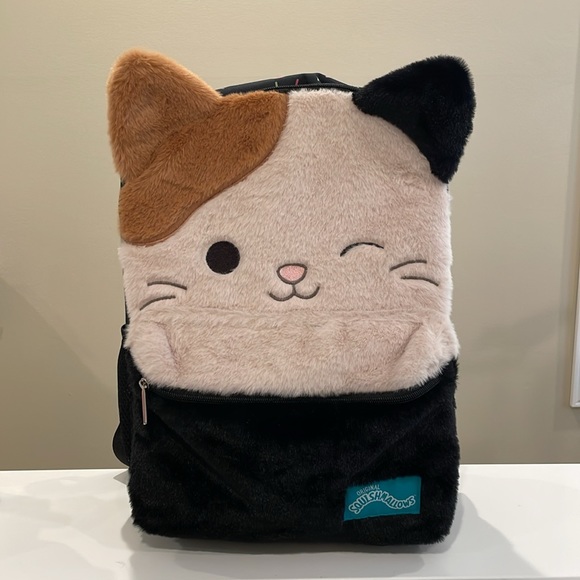 ⚡️NWT 16” Cam the Calico Cat Fuzzy Squishmallow Backpack - Picture 5 of 8